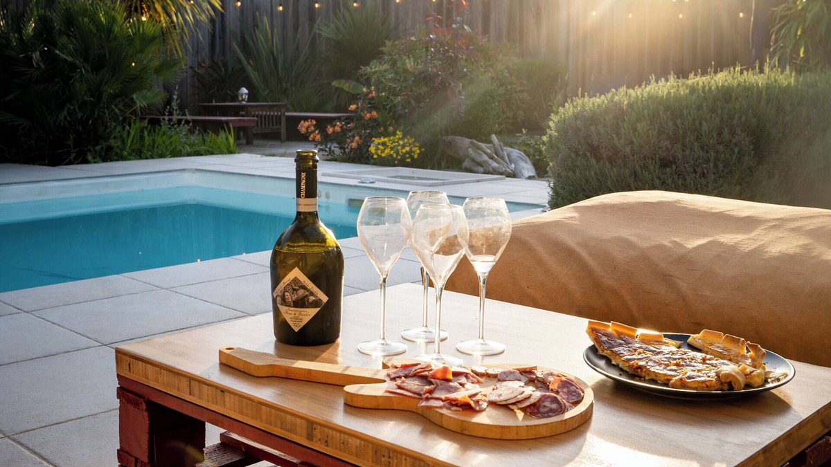 Mezos Villa | Magnificent Villa with Pool 10 min From them the Ocean