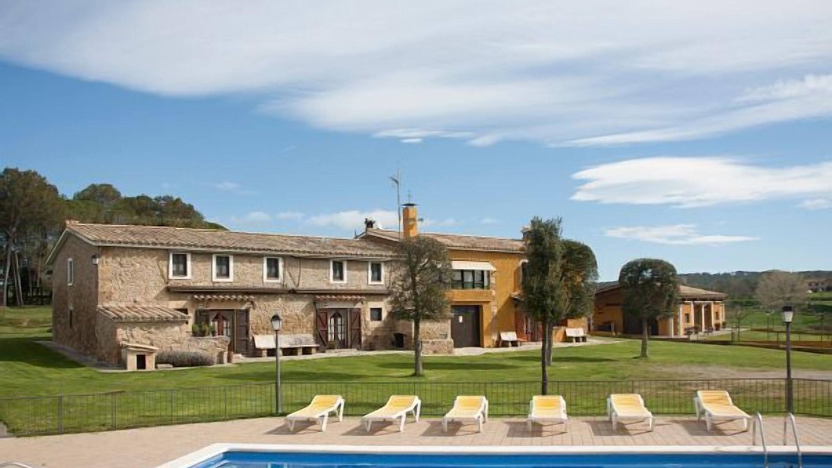 Fontcoberta Other | Magnificient 19th century country house with pool, barbecue porch, garden,.