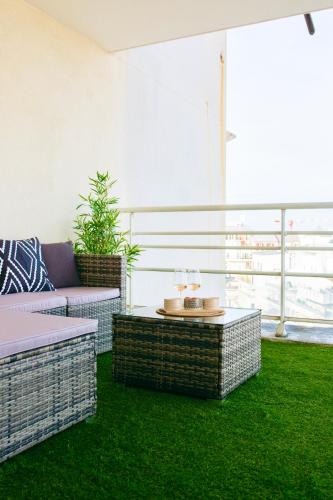Faubourg de l'Arche Apartment | Magnifique 2 pièces avec terrasse, Paris La Défense