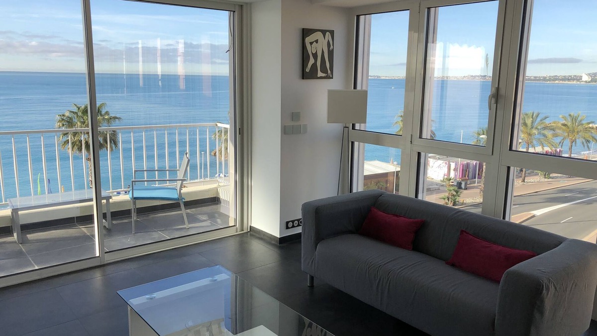 Cros-de-Cagnes Apartment | Magnifique Appartement Bord de mer Avec vue Splendide