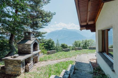 Randogne Apartment | Magnifique chalet mitoyen avec vue sur les montagnes