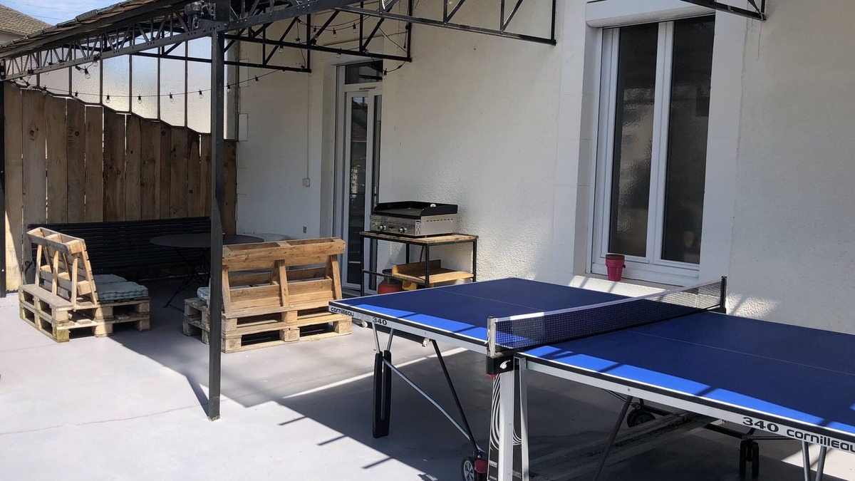 Saint-Junien House | Magnifique Maison de Ville Avec Terrasse et Jardin