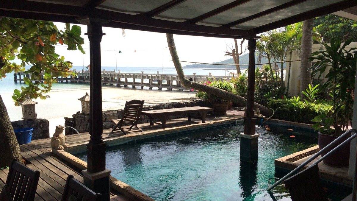 Chaloklum Villa | Magnifique maison les pieds dans l'eau Luxury villa directly on the beach