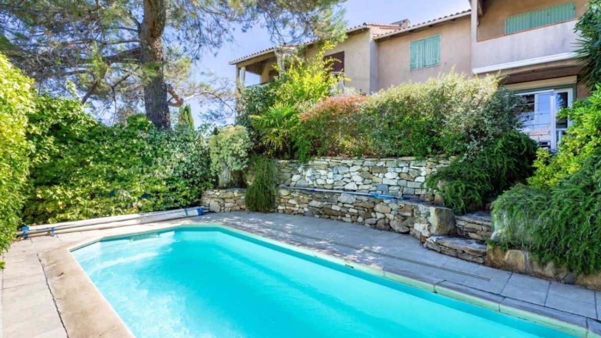 Saint-Cyr-sur-Mer Apartment | Magnifique T3 Terrasse Piscine Privée Proche Plage