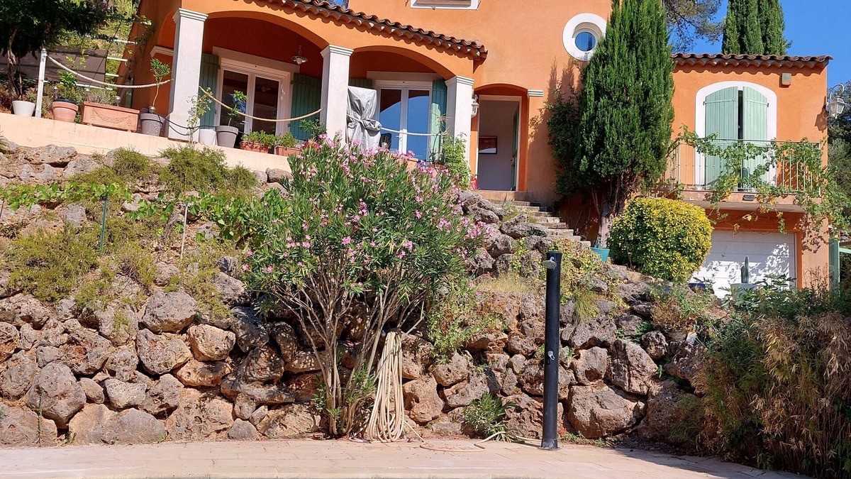 Vidauban Villa | Magnifique Villa Provençale Entre Golfe de St Tropez et Verdon