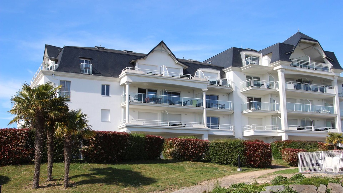 L'Aiguillon-sur-Vie Apartment | Magnifique vue sur Golf Avec Piscine, Tout Confort