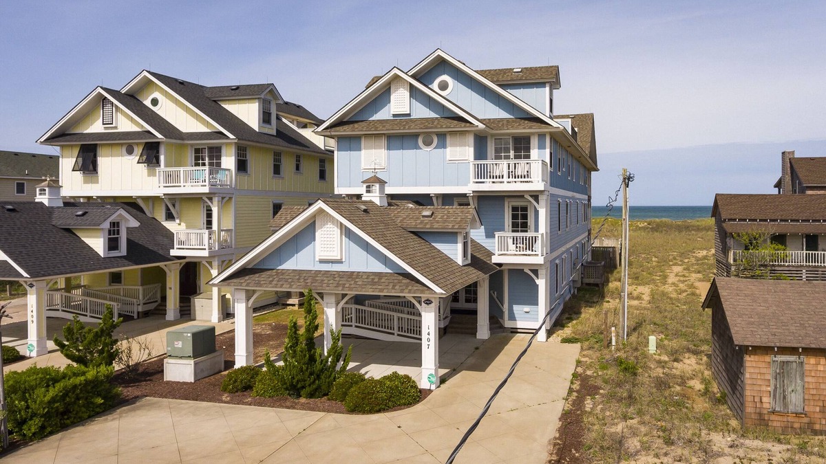 Kill Devil Hills House | Magnolia Cay 16 Bedroom Oceanfront Home