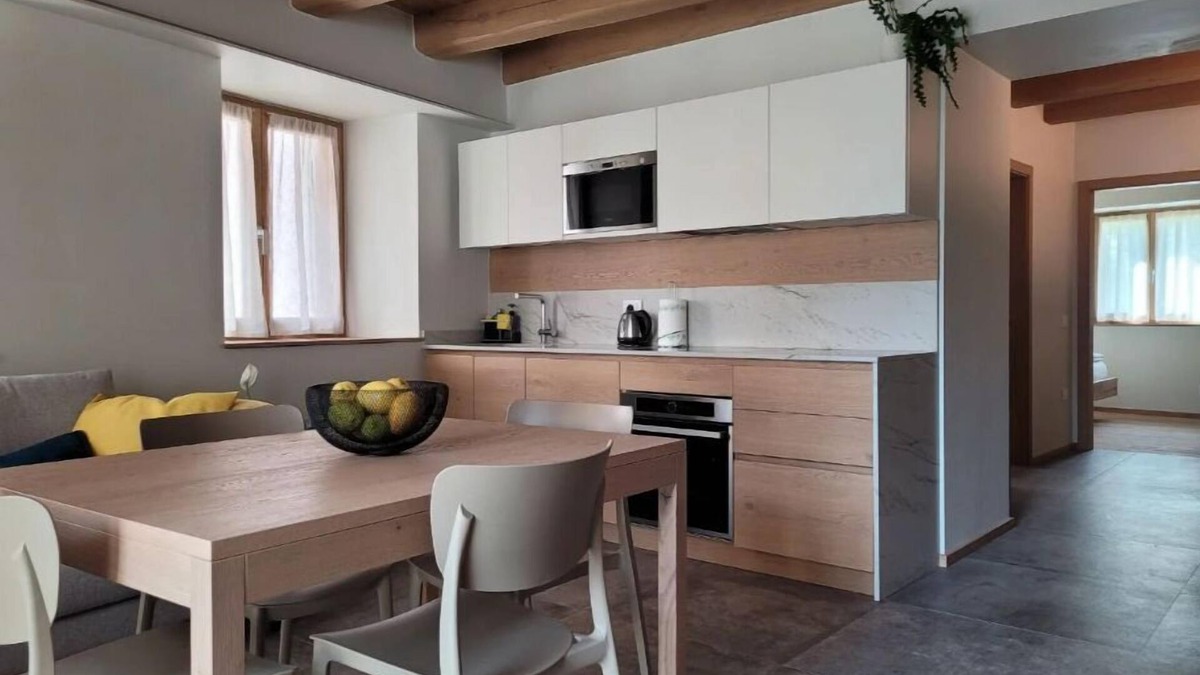 Barco Apartment | Magnolia LevicoApartment with terrace in the center of Levico Terme