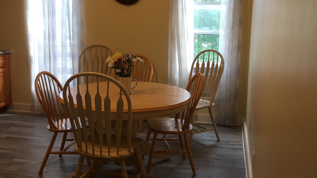 Morrison Apartment | Mahaffeys On Main St. #MOMS