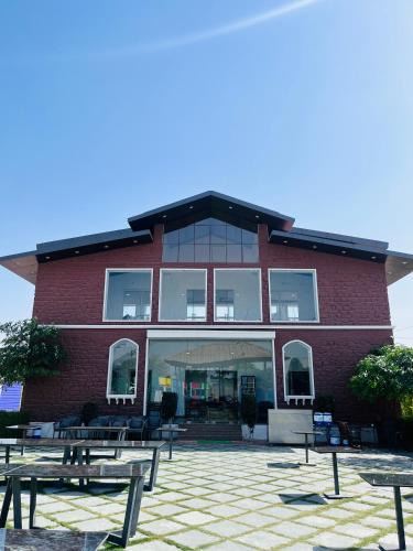 Pali Hotel | Mahi Baagh Resort