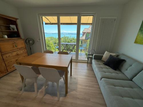 Neuchatel Apartment | Mail 62