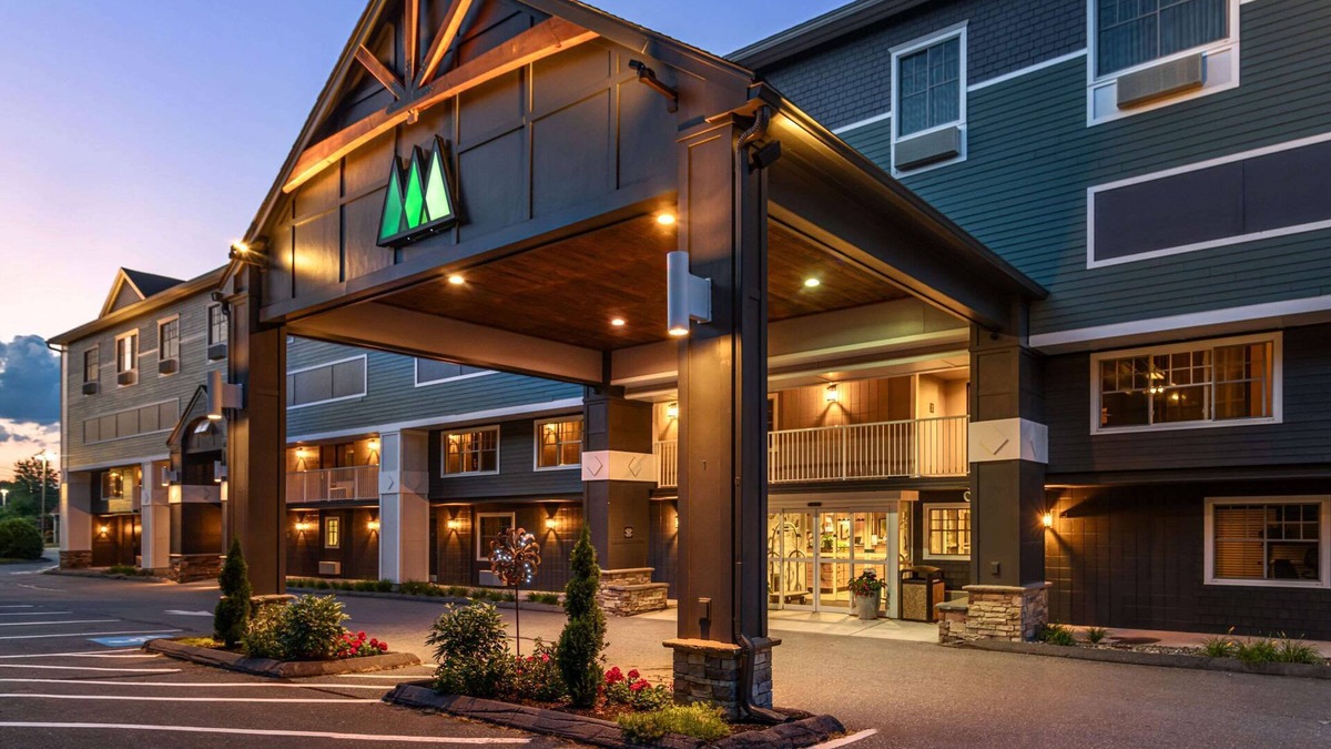Augusta Hotel | Maine Evergreen Hotel, an Ascend Collection Hotel