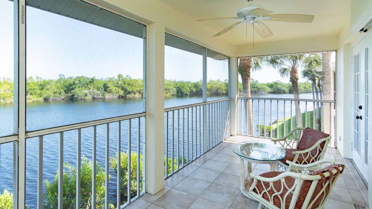 Hammock Bay House | Mainsail Condo Vacation Rental- Owners require a 3 month rental Jan- March....