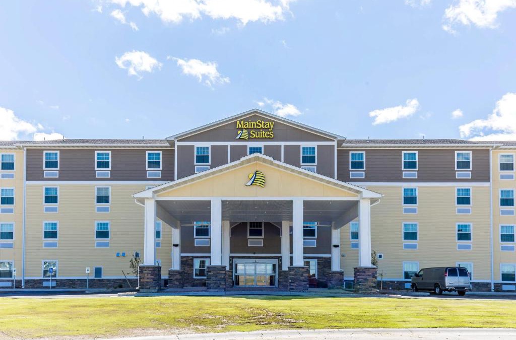 Sidney Hotel | MainStay Suites Sidney - Medical Center