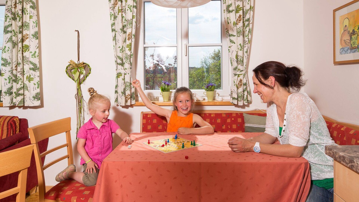 Breitenthal Apartment | Maisionette apartment "Melissa" with terrace and free WiFi