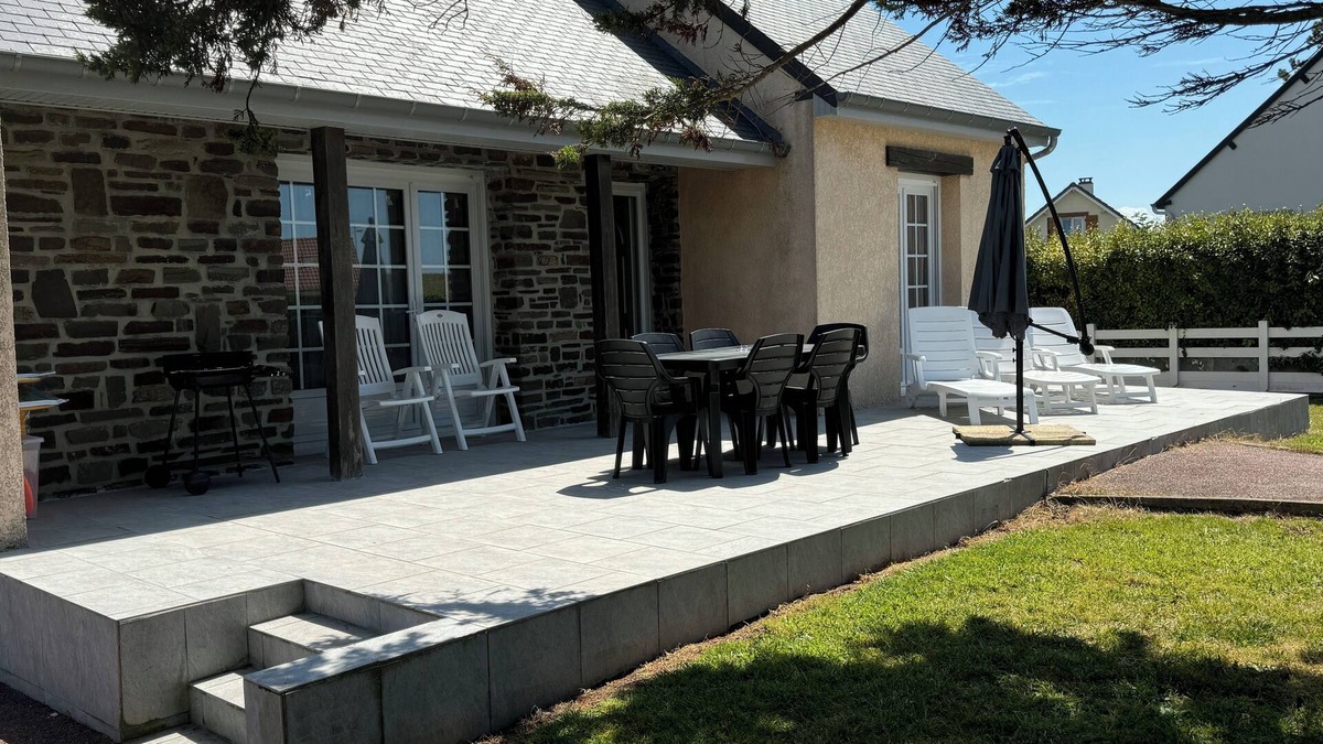 Anneville-sur-Mer House | Maison à 250 Mètres de la Plage Pour Passer de Beaux Moments en Famille
