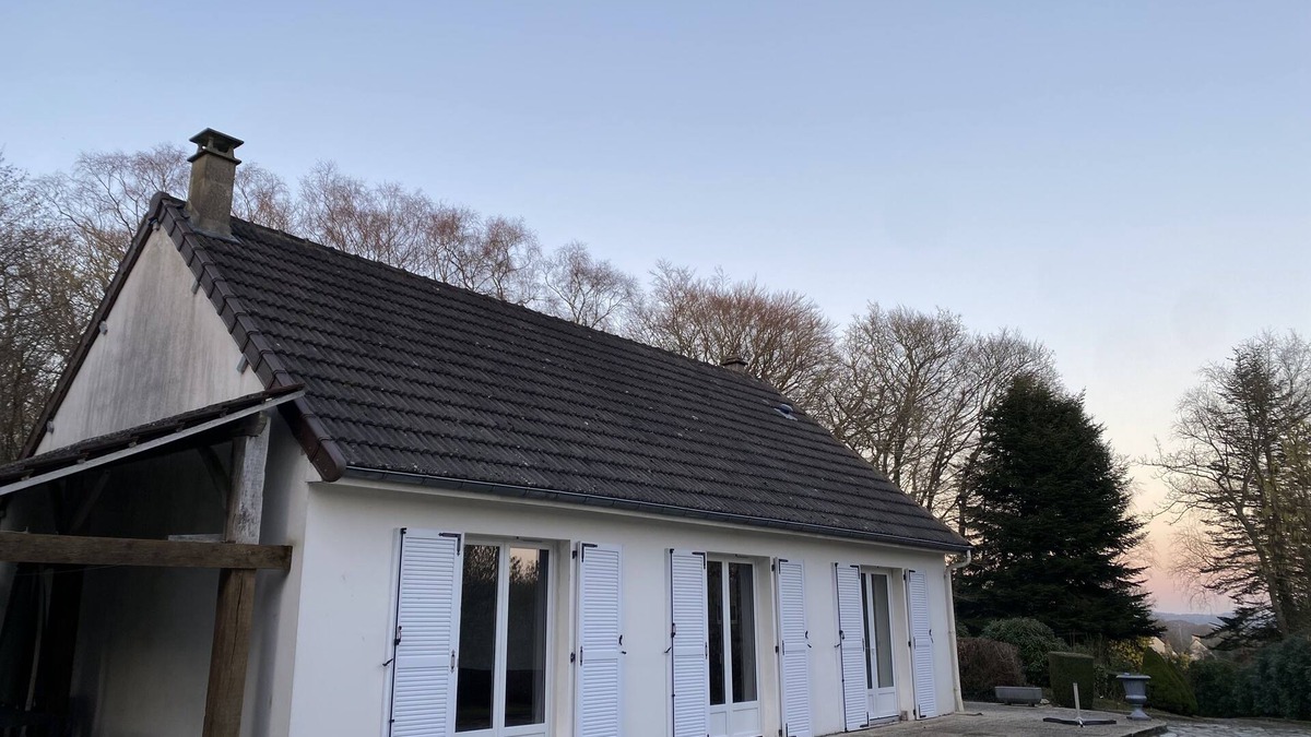 Gonneville-le-Theil House | Maison à la Campagne, Au Cœur de la Nature, Soyez Attentifs aux Animaux