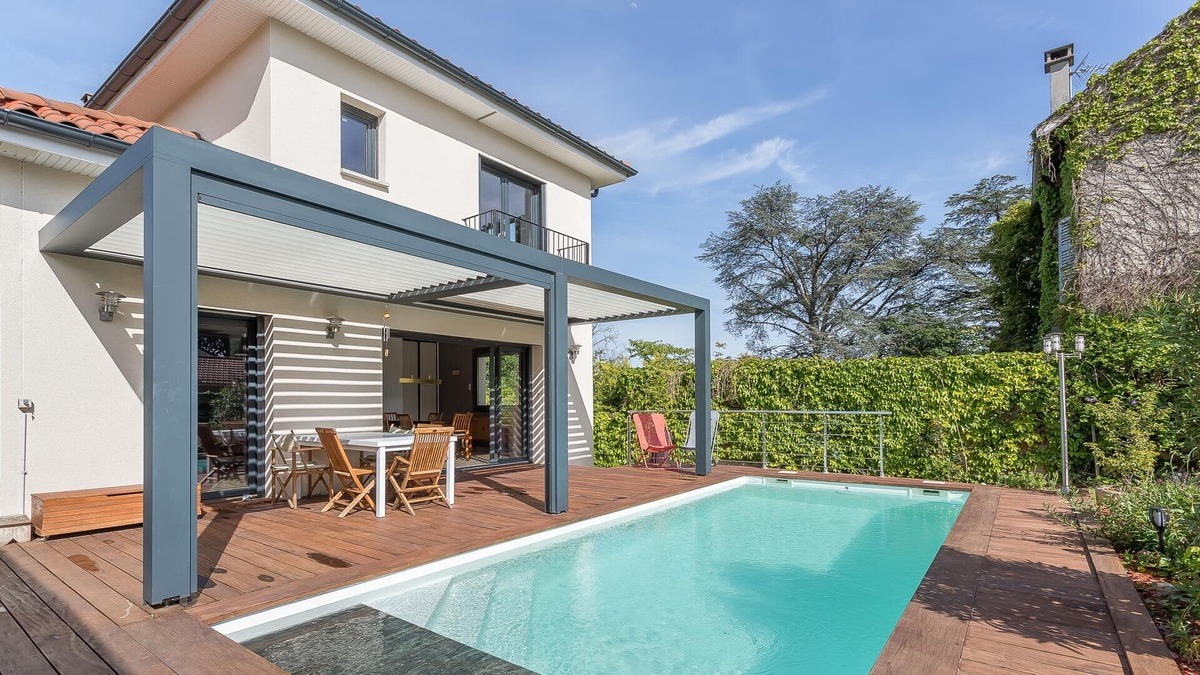 Vassieux - Crepieux House | Maison 15min de Lyon - Piscine et Parking
