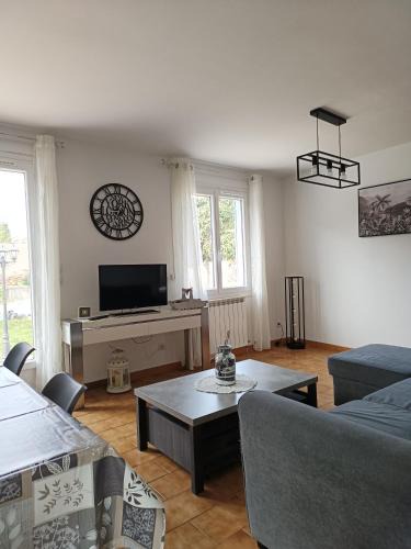 Thuir Villa | Maison 6 pers, avec jardin, clim et pétanque