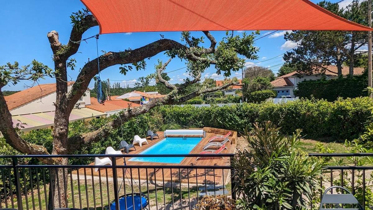 Saint-Palais-sur-Mer House | Maison 8/10 Pers/Piscine Chauffée/Saint Palais sur mer 400m Centre Ville
