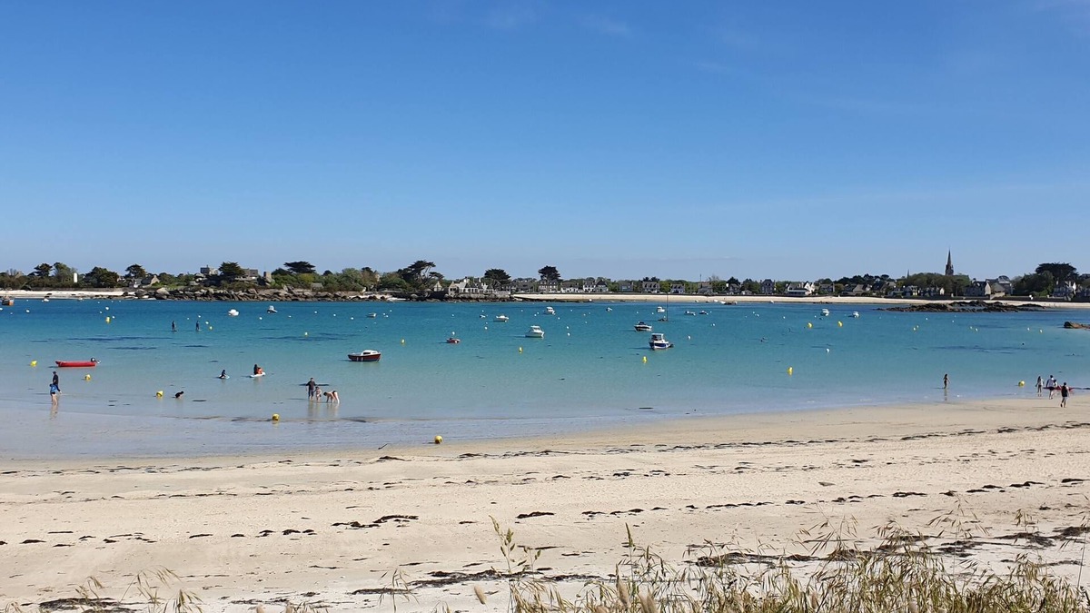 Brignogan-Plage House | Maison 900m DE LA Plage Avec SPA ET Terrasse DE 60m2