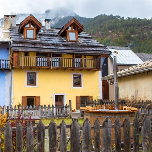 Montgenevre Ski Chalet | Maison Amalka