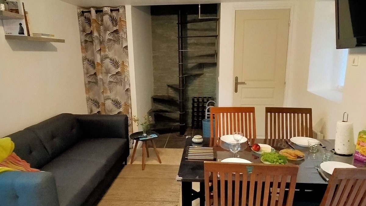 Querrien House | Maison au Calme à Proximité des Plages