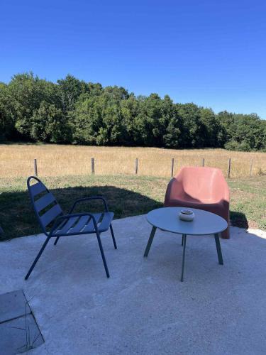 Douzillac House | Maison au calme