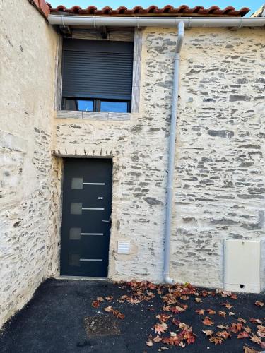 Le Fief-Sauvin House | Maison au calme