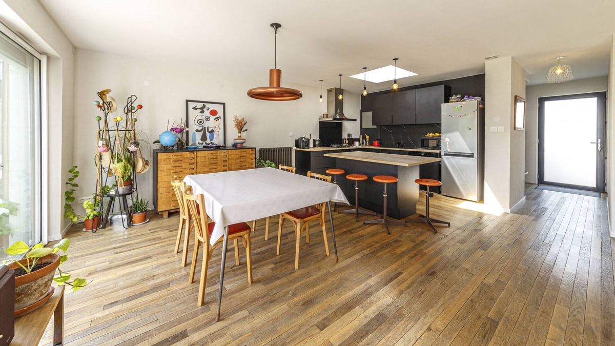 Les Hauts de Saint-Aubin House | Maison avec beau jardin au cœur d'Angers