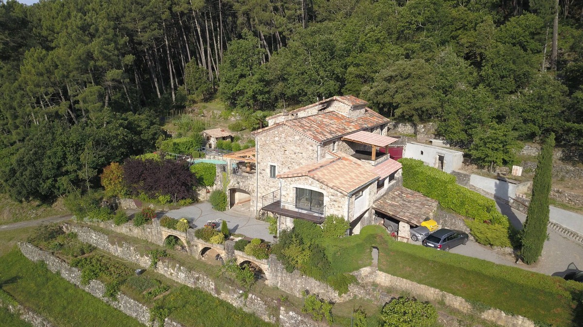 Vinezac House | Maison Avec Grand Terrain