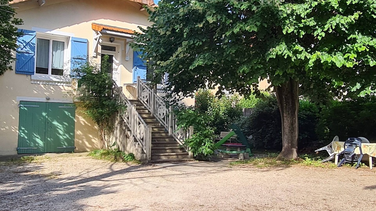 Montelimar House | Maison Avec Jardin Clôt