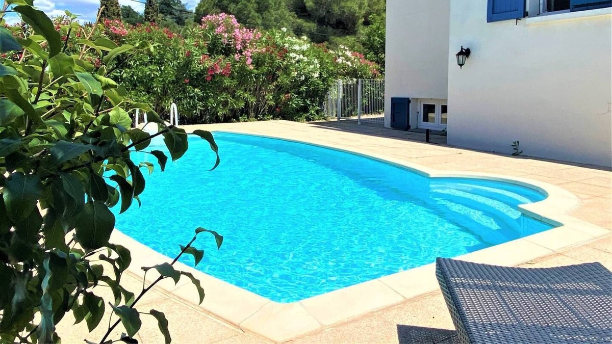 Prades House | Maison Avec Jardin, Piscine, Wifi, AU Calme A Prades