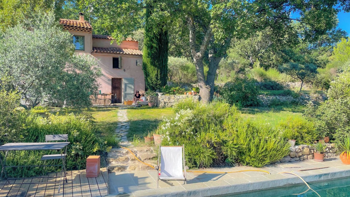 Cucuron House | Maison Avec Piscine au Pied du Luberon