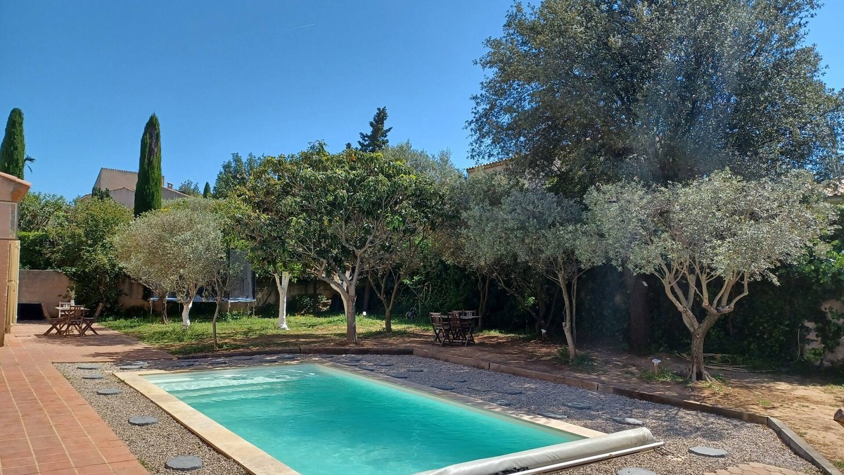 Saint-Julien House | Maison Avec Piscine Dans Havre de Paix au Milieu des Oliviers