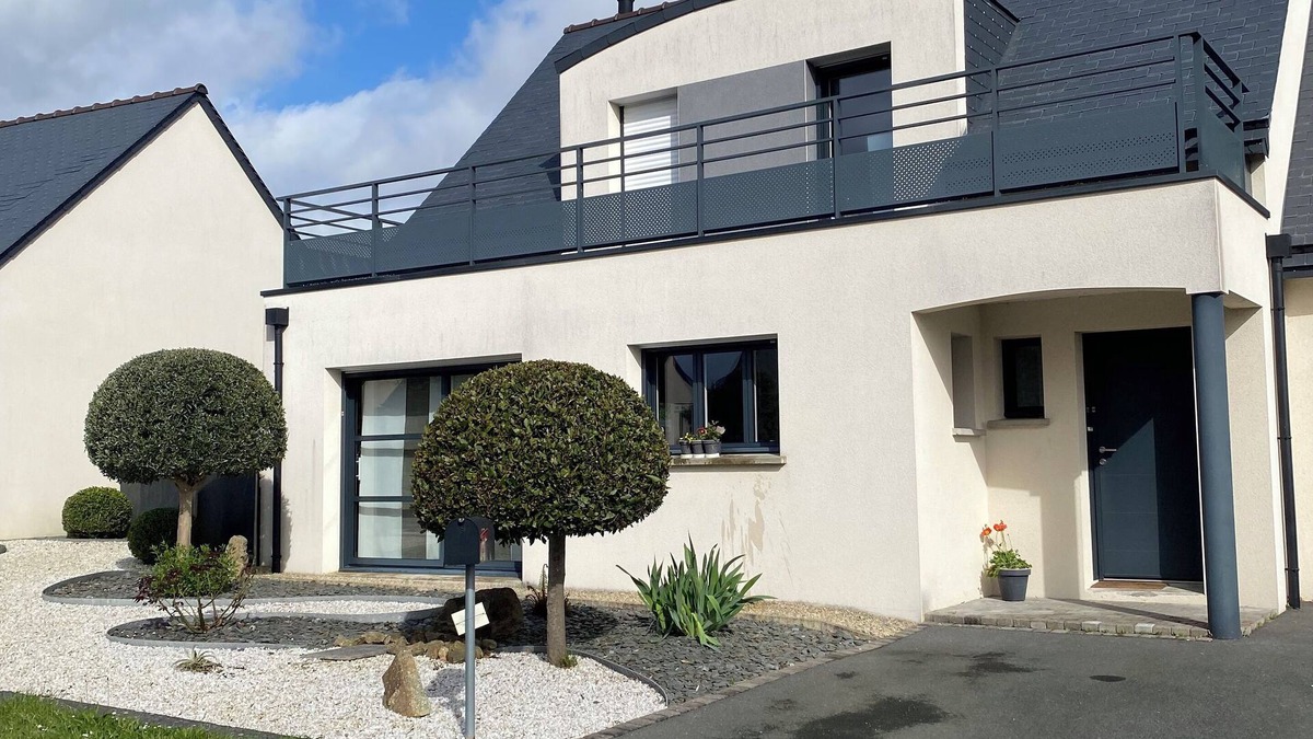 Taden House | Maison Avec Piscine et Jacuzzi