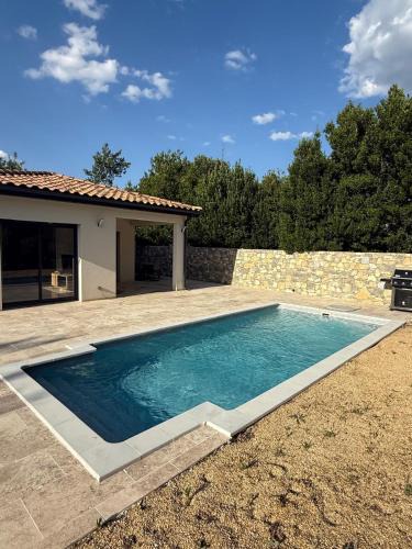 Blauzac House | Maison avec piscine, jardin et terrasse - Blauzac