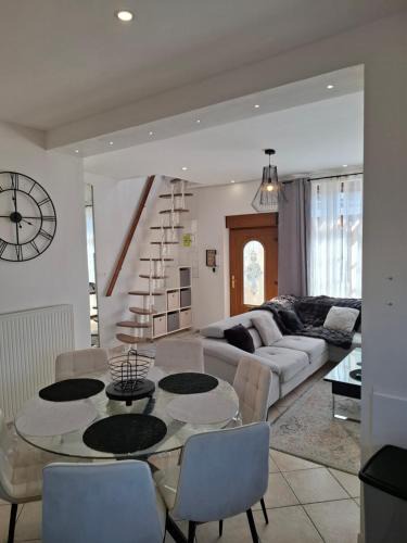 Rouvroy House | Maison bella secteur calme