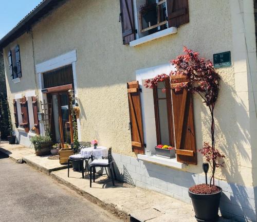 Cussac Bed & Breakfast | Maison Blanche De Hudson