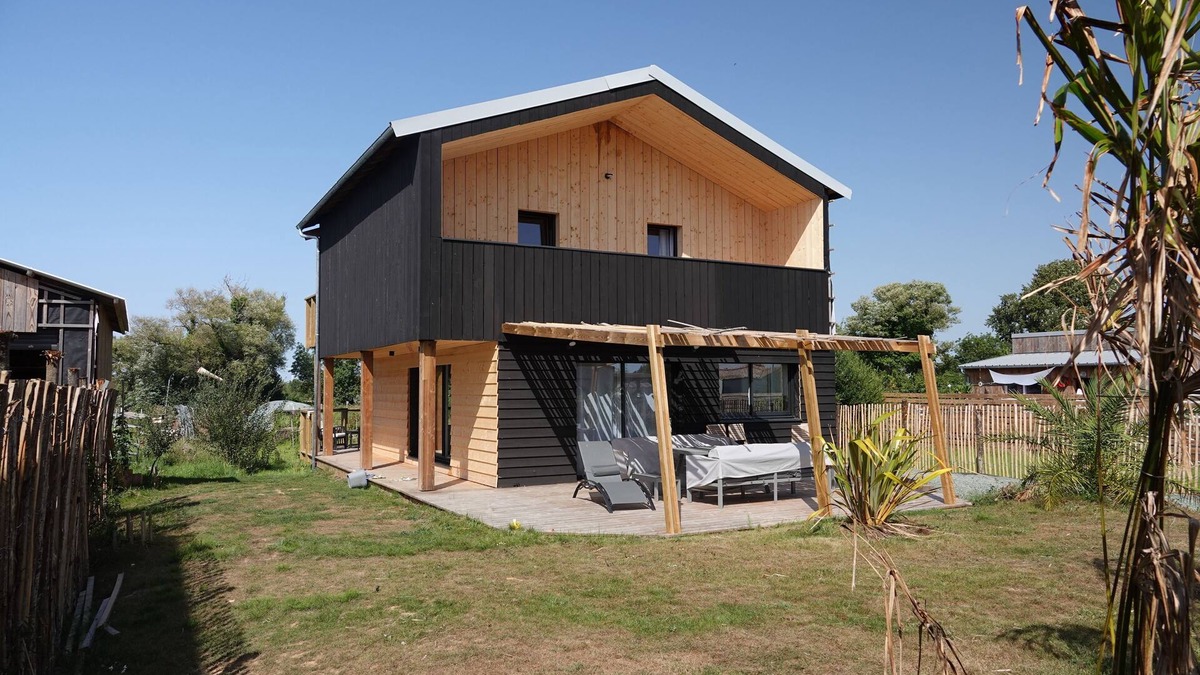 Les Conches House | Maison Bois à Proximité de la Forêt et de la Plage