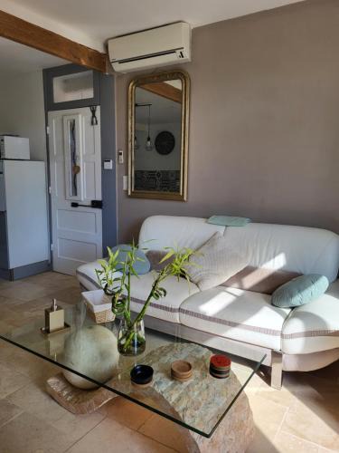 Aubignan House | Maison BRIALI avec Jacuzzi espace détente