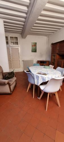 Corbigny House | Maison cœur de ville aux Portes du Morvan