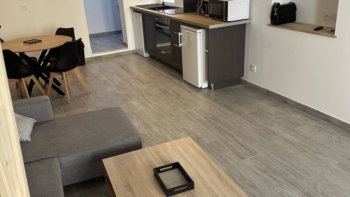 Beaumont-sur-Sarthe House | Maison Calme