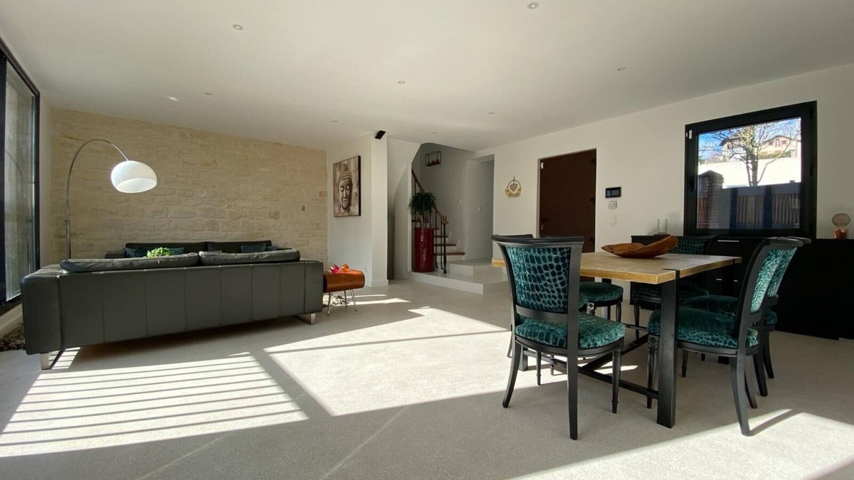 Suresnes House | Maison Centre Suresnes