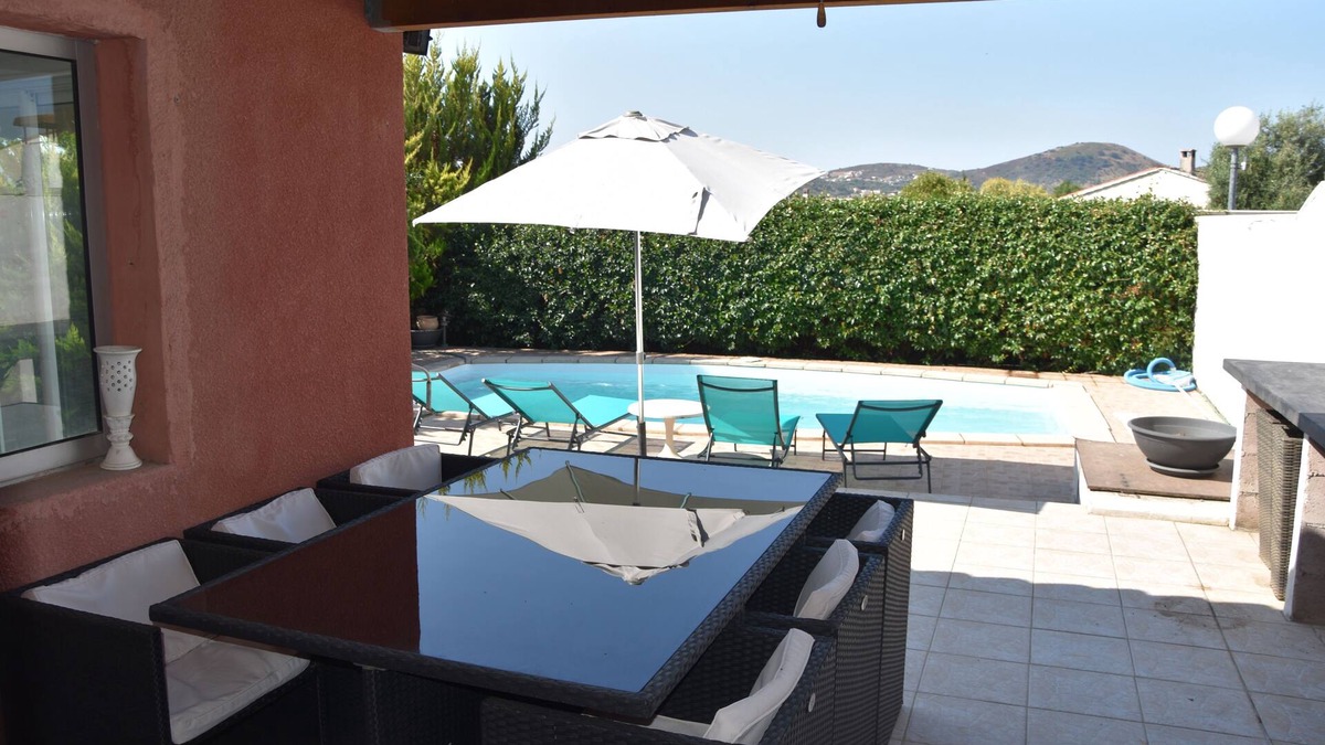 Sarrola-Carcopino House | Maison Chaleureuse Avec Piscine à 10min de la mer