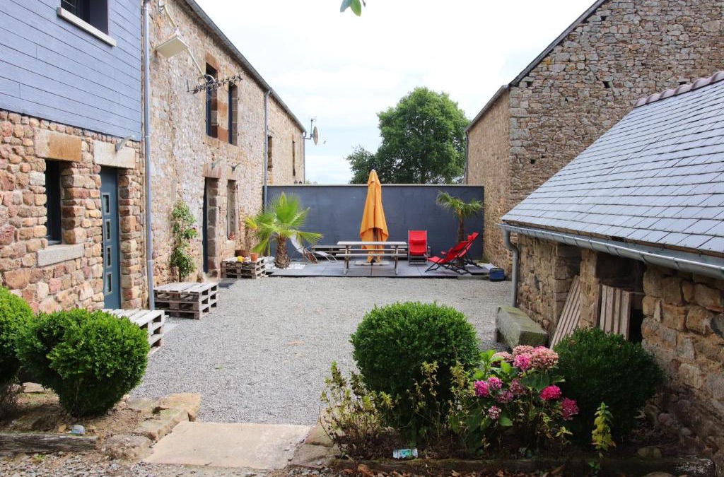 Sains House | Maison charmante près de Sains avec spa et jardin clos