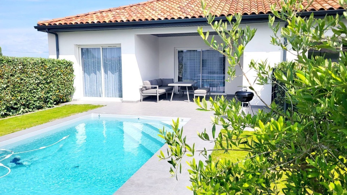 Soustons House | Maison Climatisée Avec Piscine Chauffée