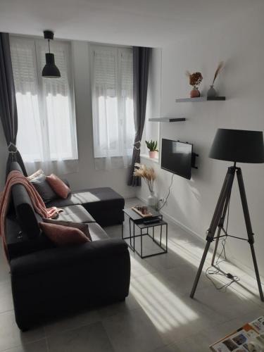 Le Cateau-Cambresis Apartment | Maison complete, jusqu a 6 personnes