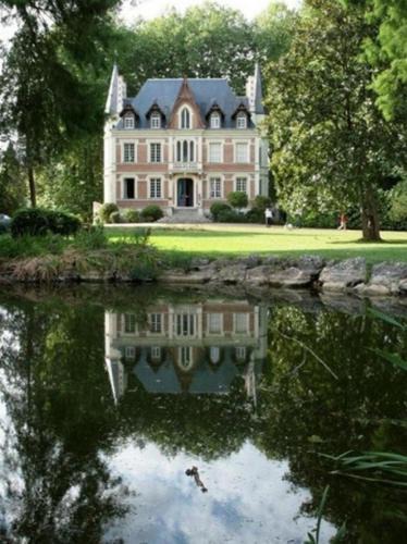 Contres Hotel | Maison d'hôtes Le Manoir de Contres