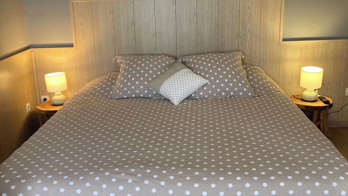 Fiennes Bed & Breakfast | Maison D'hôte La Ferme Du Grand Air - Standard Twin Room with Shared Bathroom